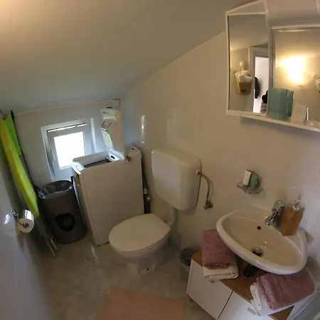 And Doris Guest house 4*