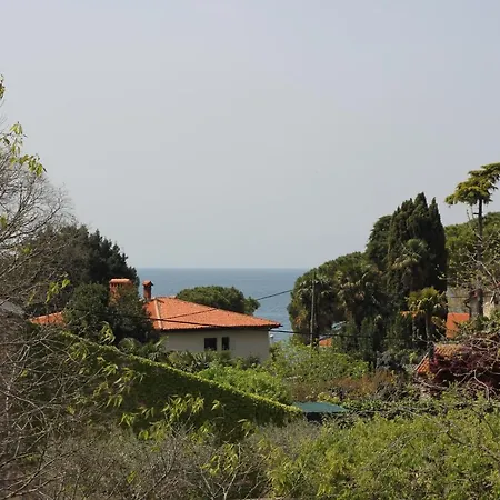 And Doris בית הארחה 4*