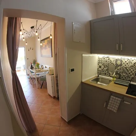 Guest house And Doris Lovrecica (Istria)